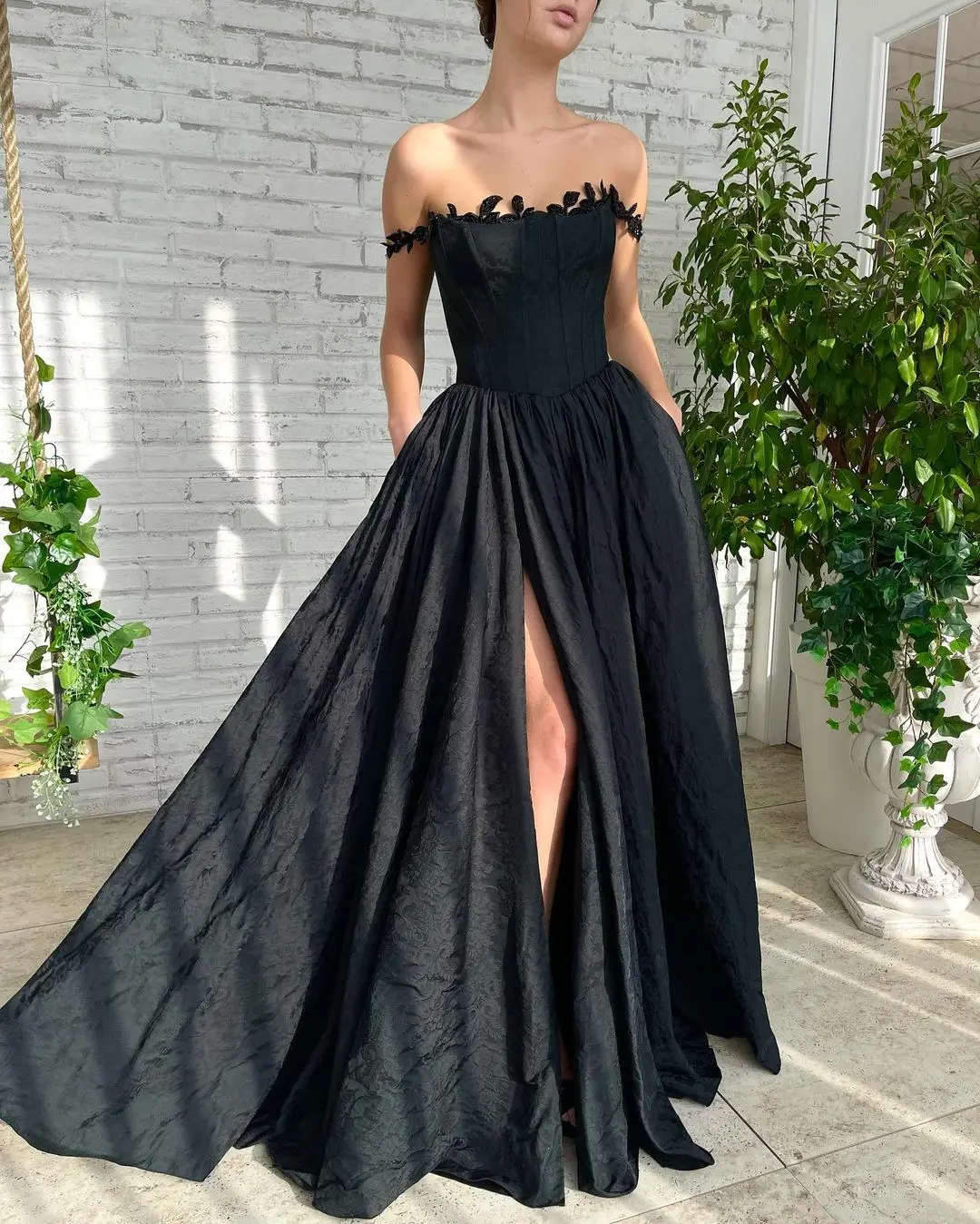 Black Prom Dresses Off The Shoulder 