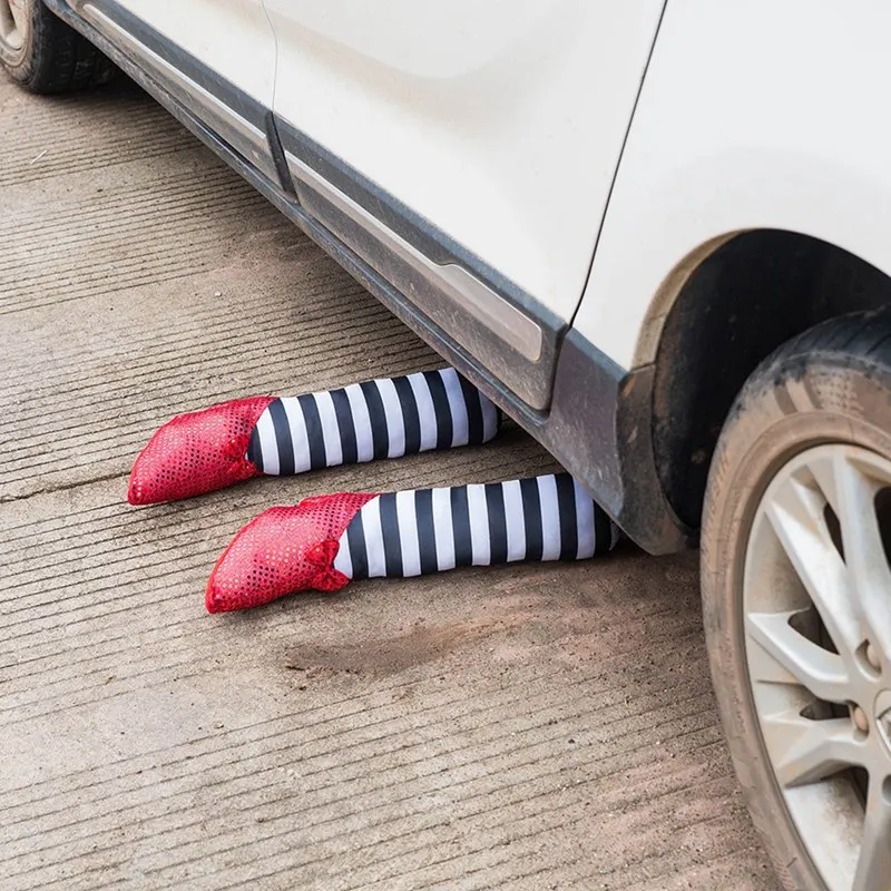 

1PC Halloween Prop Wicked Witch Legs Halloween Prosthetic Leg with Telescopic Rod Halloween Decor Horrible Crime Scene