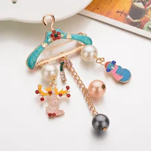 Clothes Hanger Pendant Flow Candy Elk Pearl Santa Claus Brooch