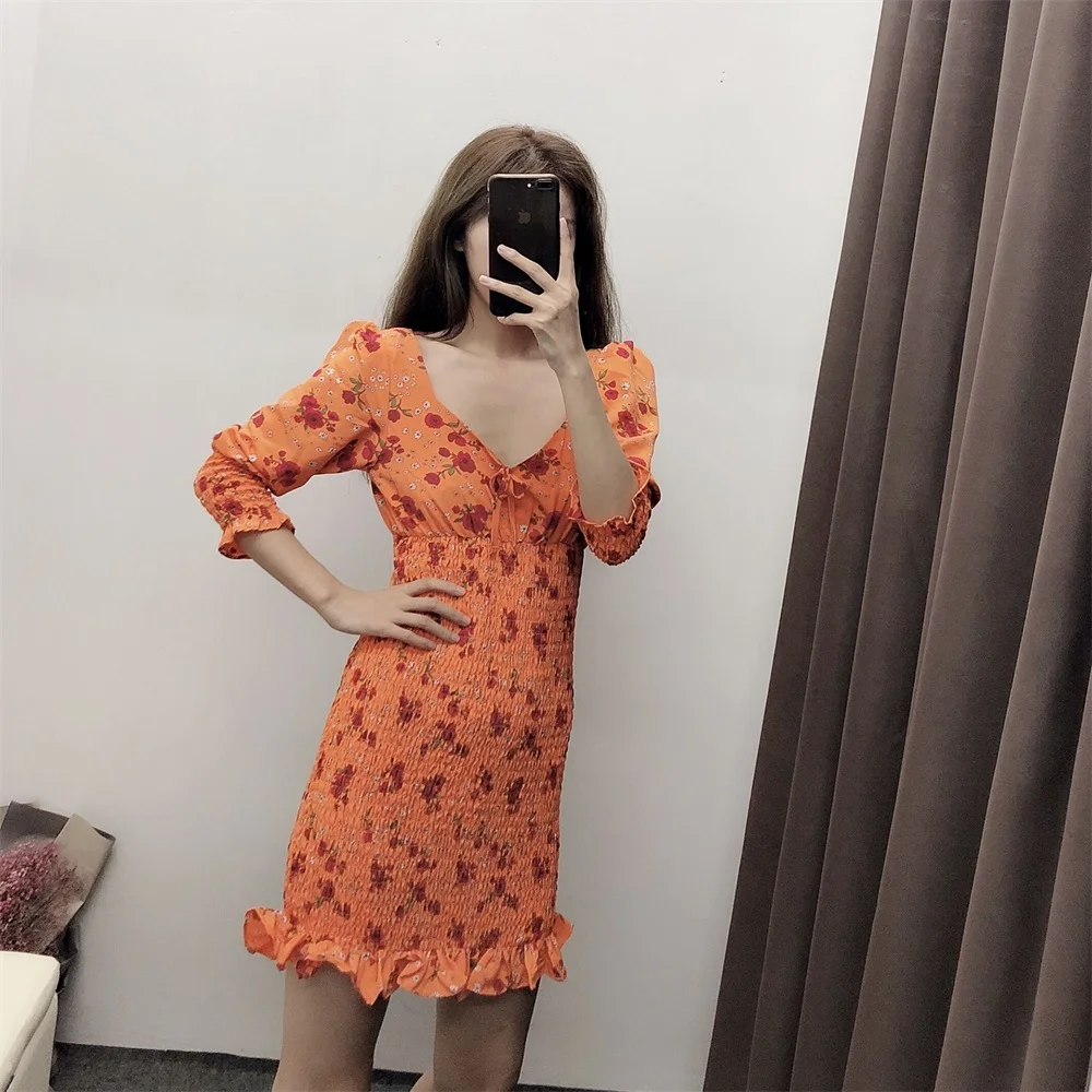Summer new French retro Chiffon folded seven-minute sleeve-wrapped buttock short dress with dew back