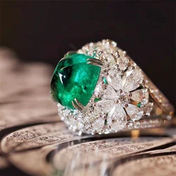 Gorgeous Green Aesthetic Flower Design Ring for Women - Elegant Wedding & Engagement Accessory (F1194)