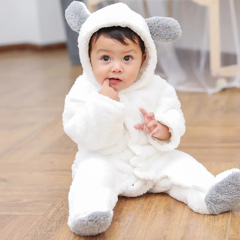 Зимний комбинезон для новорожденных, 1 предмет, милый стиль, теплый комбинезон для малышей, пижамы для маленьких мальчиков и девочек одежда для малышей от 0 до 12 месяцев - Цвет: Белый