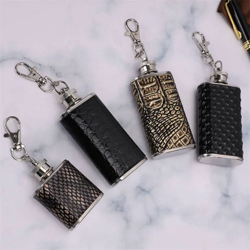 Portable leather Stainless Steel hip flask with keychain Liquor Whisky