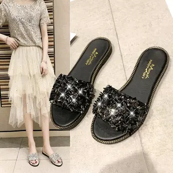 

Slippers women summer wear sandals 2020 new fashion word drag wild Korean rhinestone pregnant women flat beach shoes