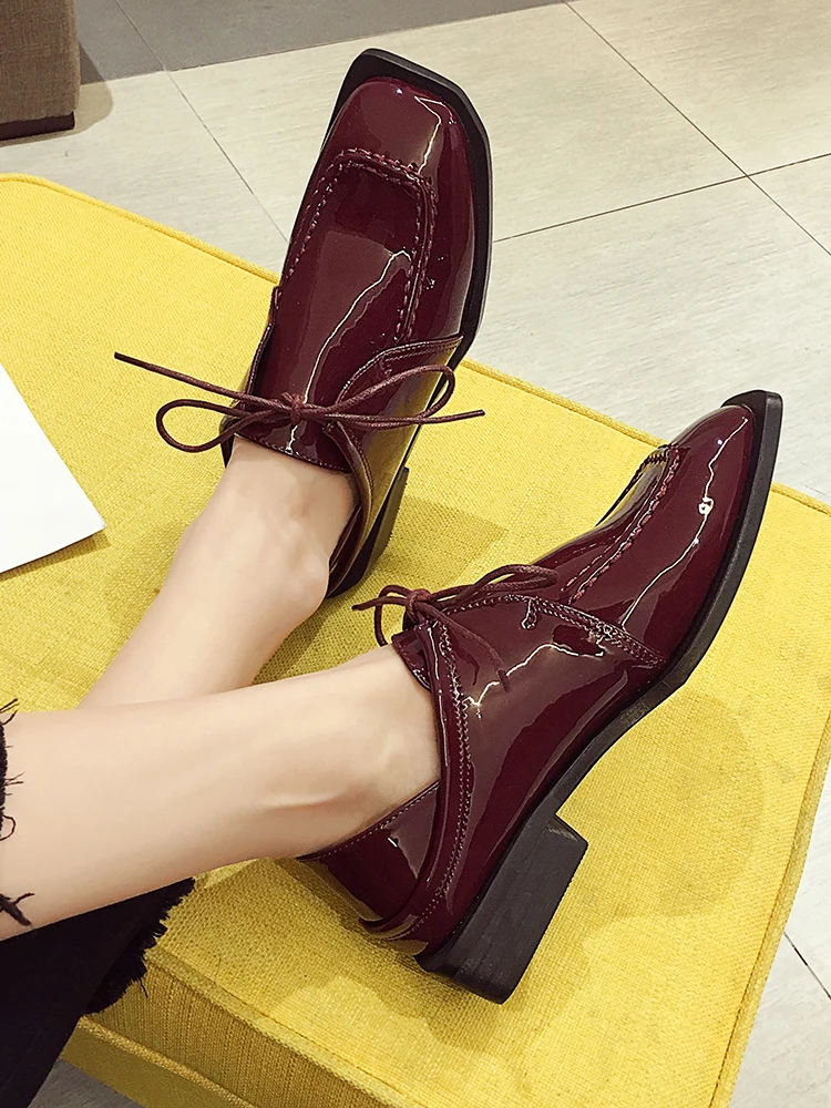 Women's shoes new autumn retro bright leather thick with single shoes square head with stepping shoes