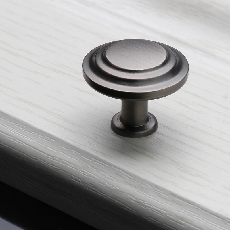 

Black Simple Zinc Alloy Cupboard Pull Single Hole Drawer Kitchen Round Knobs for Hardware Cabinet Furniture Wardrobe Door Handle