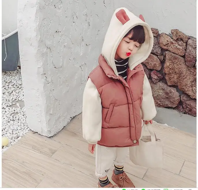 girl's vacation two winter clothes Korean version baby style short thick coat