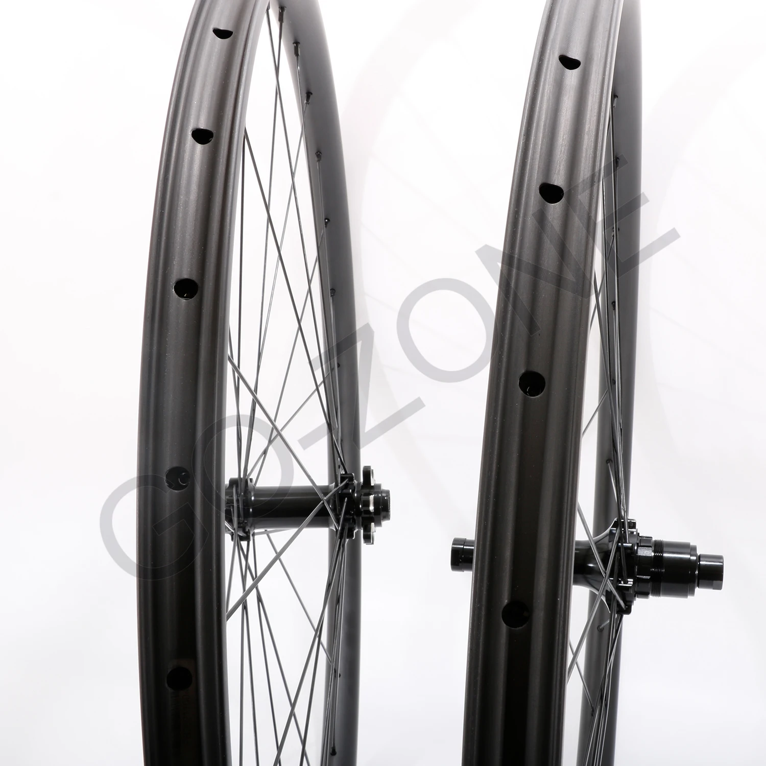 1200g 29er Carbon MTB Wheels Tubeless Super Light GO-ZONE
