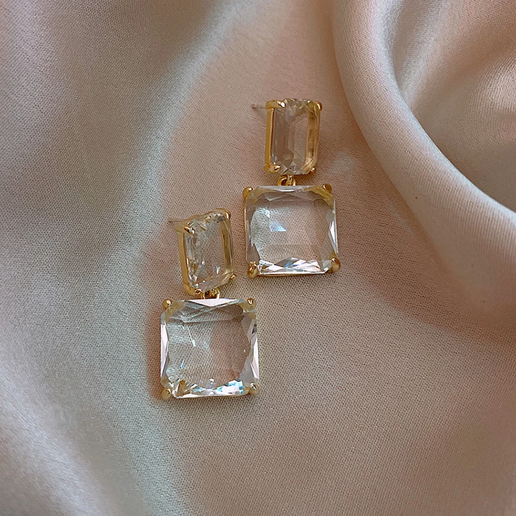 2025 Neue Transparente Glas-Ohrringe für Damen Luxus-Party-Schmuck Sexy Mädchen Ungewöhnliche Hängeohrringe Mode-Accessoires – Detail 7