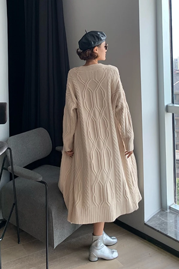 Plus size women's warm cardigan coat vintage maxi