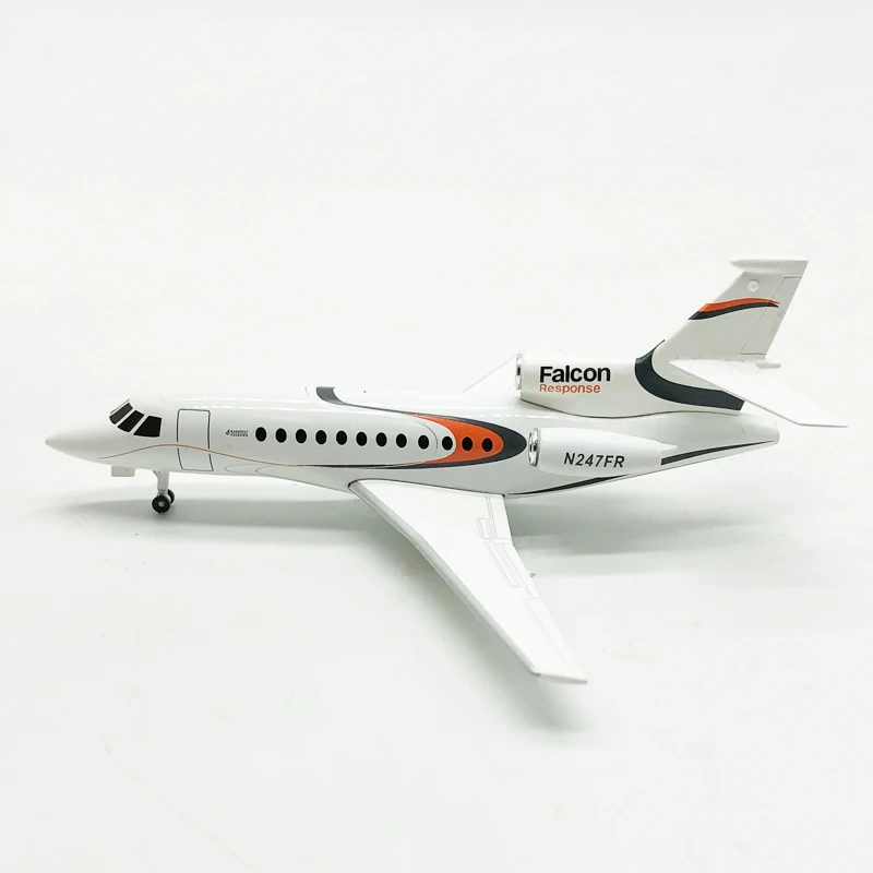 Коллекционная модель модели Dassault Falcon 217 1/200 самолета из сплава 247| |