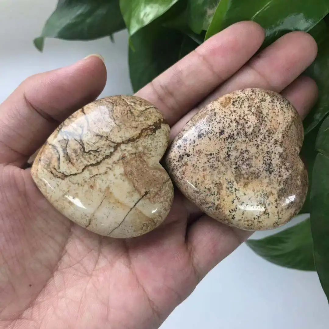 5 см Высокое качество Натуральная фигура Fossil сердце форма ручной резной кристалл ладони камни для подарка или коллекции ZJJ