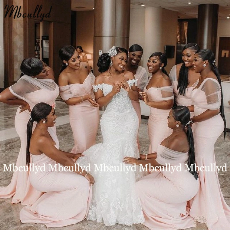 

2022 Light Pink Bridesmaid Dresses Off the Shoulder Black Gilrs Mermaid Floor Length Elastic Satin African Bridesmaid Dress