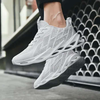 

2020 Summer Breathable Sneakers Men Comfortable Outdoor Jogging Tenis Sport High Top Shoes Men Lace-up Lightweight Casual Shoes