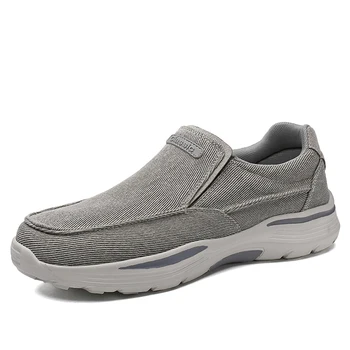 

New Spring Autumn Men's Casual Shoes Slip on Male Mesh Sports Shoes Breathable Casual Shoes Big Size Casual Sneakers