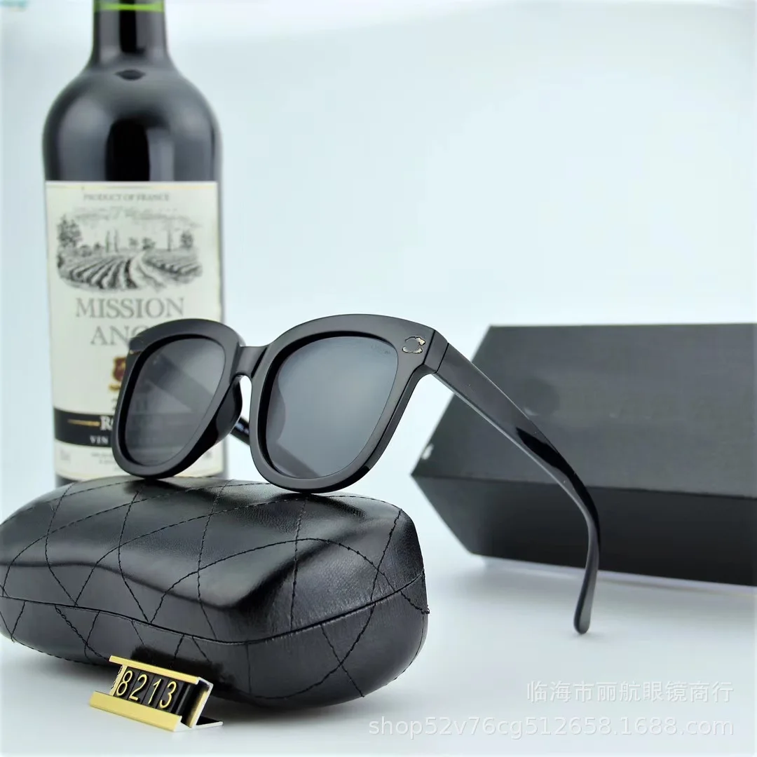 

2019 New Style Color Film Polarized Sunglasses Fashion for Both Men And Women Couples Glasses UV-Protection Sunglasses