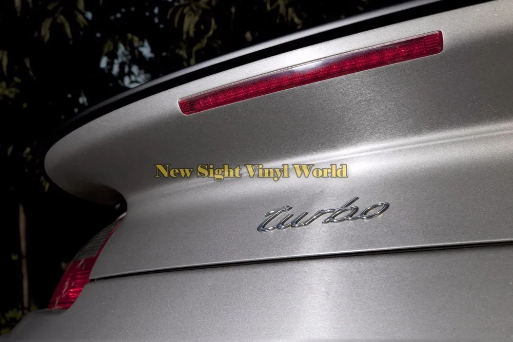 Matte-Chrome-Silver-Brushed-Vinyl-Wrap (12)