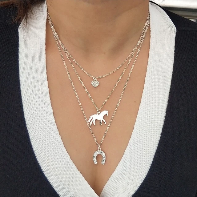 Hzew 3層馬ネックレスハート馬馬蹄ペンダントネックレス
