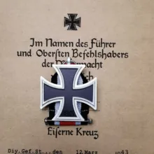 Высшее качество, Германия 1939, медаль из железа, значок 2-го класса с сертификатом Высшее качество, Германия 1939, медаль из железа, значок 2-го класса с сертификатом