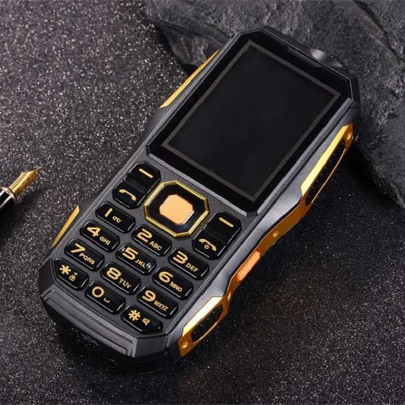 2,4 дюймов дешевый маленький мини Dual Sim мобильный телефон противоударный мощный фонарь Поддержка bluetooth Русская клавиатура MP3 MP4 power Bank