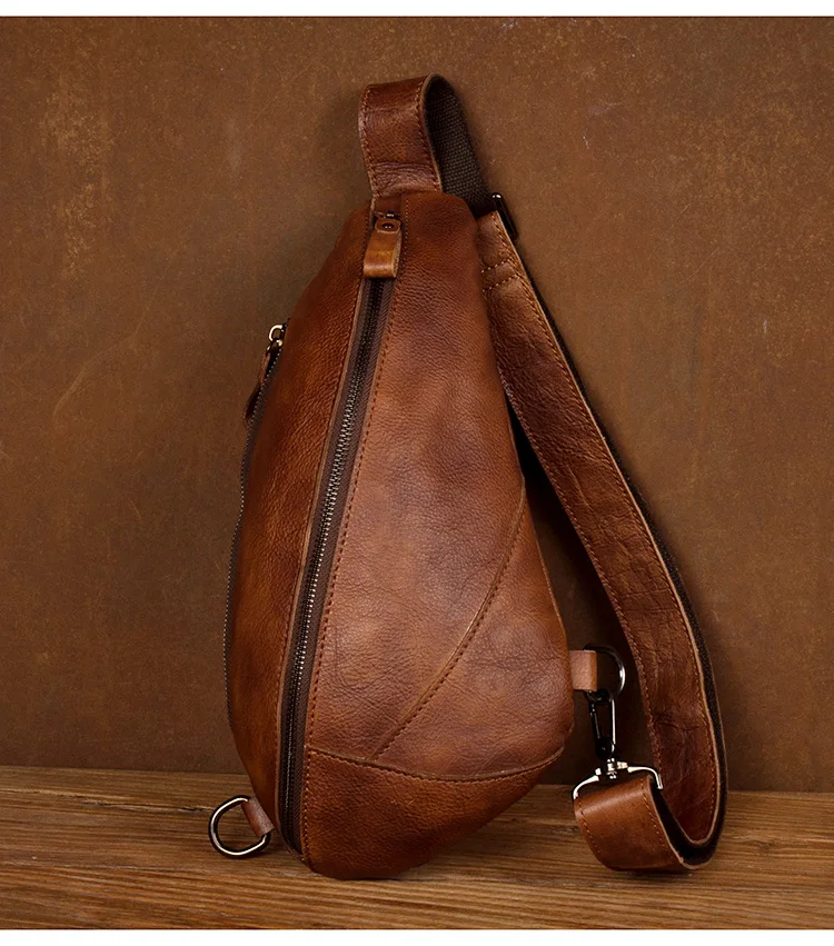 

2022 Hand-rubbed vegetable tanned cowhide chest bag sports messenger bag casual leather one-shoulder chest bag for men and women