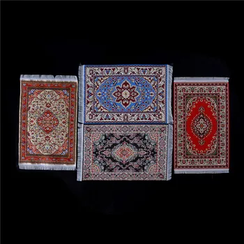

1PC Dollhouse Carpet Furniture Miniature Woven Rug Doll Furniture Toys Accessory for Dollhouse Decoration Floor Silk Coverings