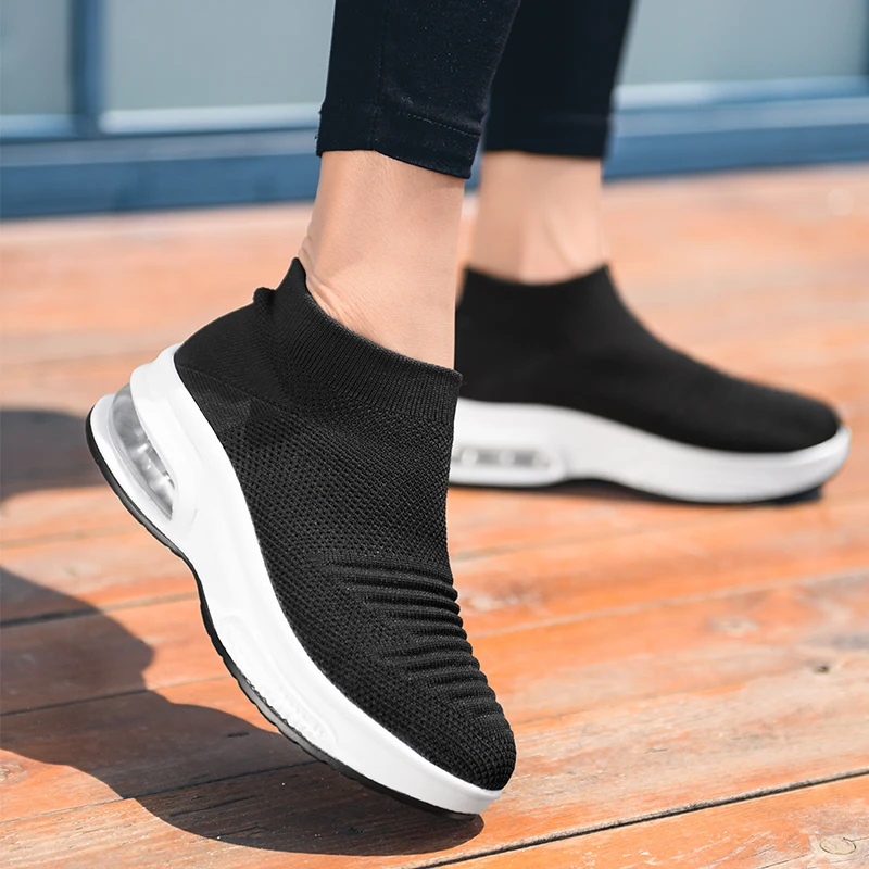 Women Outdoor Sneakers Ladies Comfortable Light Hiking Shoes Non-slip Climbing Boots Breathable Trekking Gym Swing Shoe Spring