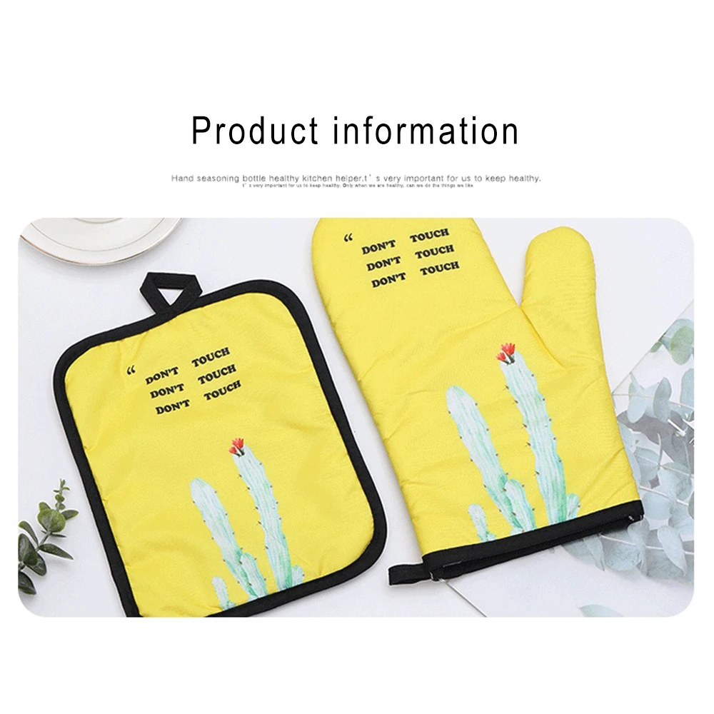 1 Pcs Cactus Heat-insulated High-temperature Gloves Two-piece Microwave Oven Baking Gloves Insulation Mat Microwave Oven Gloves