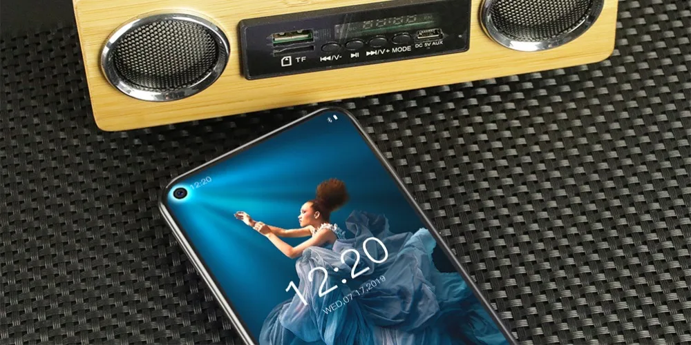 OUKITEL C17 6,35 ''Тройная камера смартфон MT6763 Восьмиядерный Android 9,0 3 Гб 16 Гб распознавание лица отпечатков пальцев 4G мобильный телефон 3900 мАч