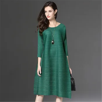 

2018 Spring Turtleneck Women Dress Miyak Pleated Fashion Design Solid loose large size Female Knee-length Dress Tide