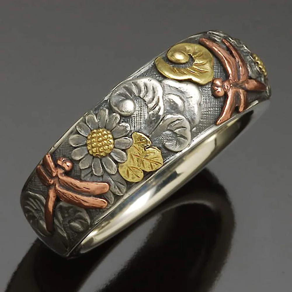Retro Carved Flower Dragonfly Ring for Women's Men's Multi Size Punk Hip Hop Ring Jewelry Biker Finger Accessories