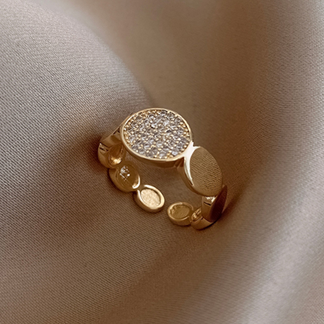 New Simple Temperament Finger Ring For Women Exquisite Rhinestone Zircon Adjustable Ring Girls Party Banquet Jewelry Gift