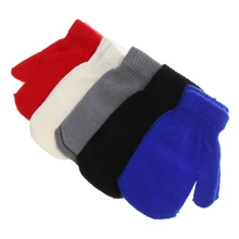 Зимние вязаные перчатки для девочек и мальчиков, плотные теплые рукавицы на веревочке, милые одноцветные перчатки для детей 5-10 лет