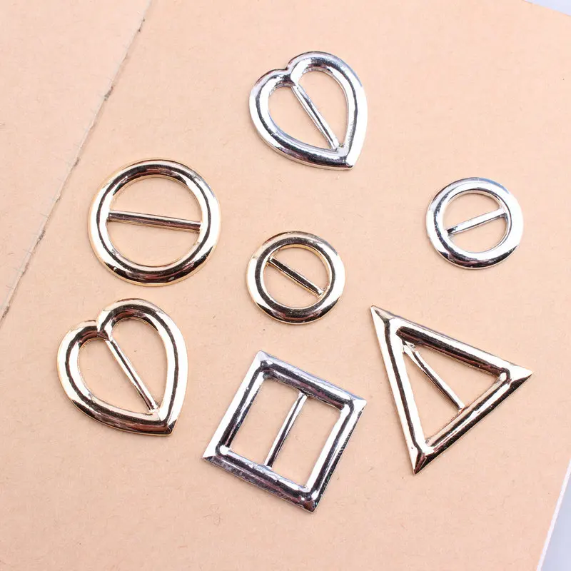 10PCS/LOT Antique Sliver Triangle Charm Handmade Pendants Necklace Brooch Belt Jewelry Findings DIY Making Accessories Special | Украшения