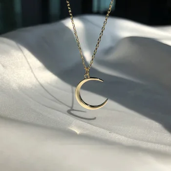 

S925 Silver Moon Necklace Choker Japanese-style GIRL'S Retro Cute Non-mainstream Design Normcore Style Crescent Necklace Women's
