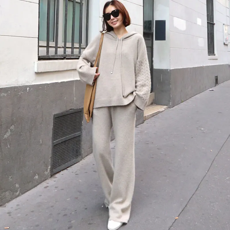 

2020 spring Women's casual suit r new long-sleeved hooded knitted shirt wide leg pants trousers two-piece
