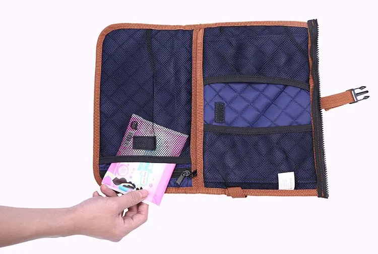 9000974861_456372804