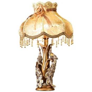 

Luxury Resin Peacock Table Lamp American Retro Lace Decorative Table Lamp LED E27 Reading Light High Quality European Fabric 232