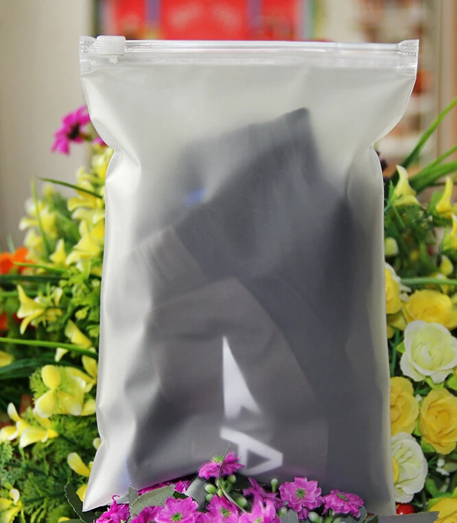 

50pcs 8 sizes Zip lock frosted PE plastic garment Packaging bags for Underwear, socks, shirt packing plastic bag with zipper