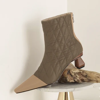 

Women Boots 2020 New Fashion Genuine Leather Snow Boots for Winter Shoes Women Casual Lightweight Ankle Botas Mujer Winter Boots