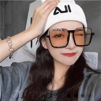 

Luxury Square Sunglasses Women Metal Half Frame Sun Glasses Brand Design Female Shades Ladies Fashion Trending Eyeglasses UV400