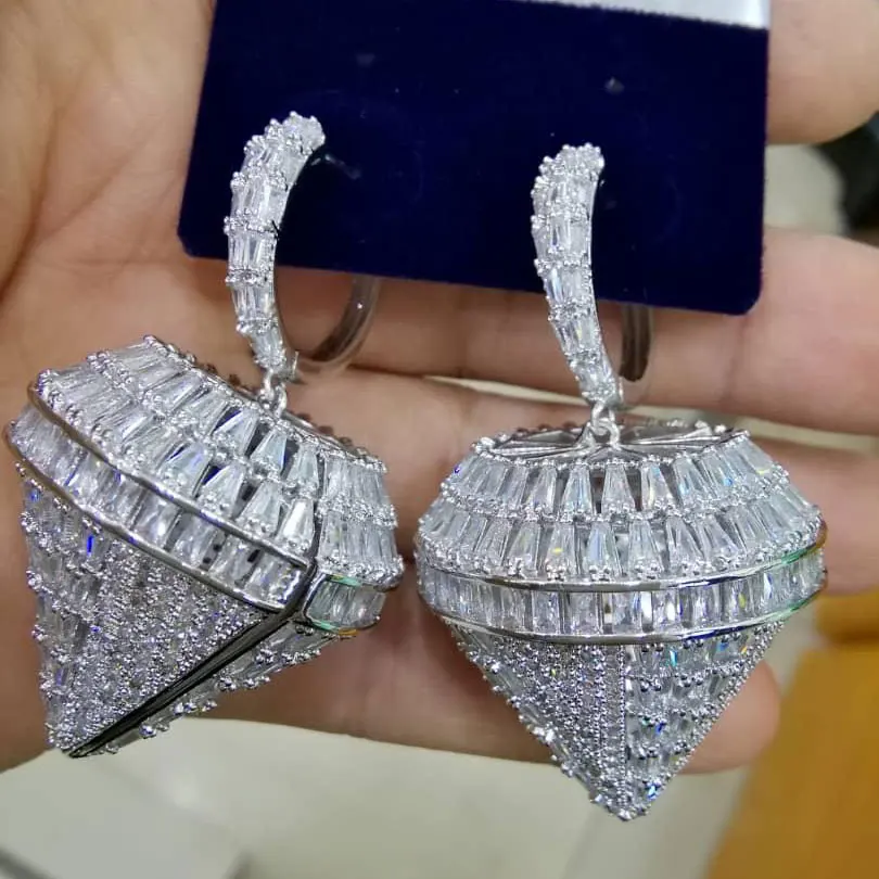 Женские Треугольные Серьги GODKI популярные вечерние серьги с кубическим