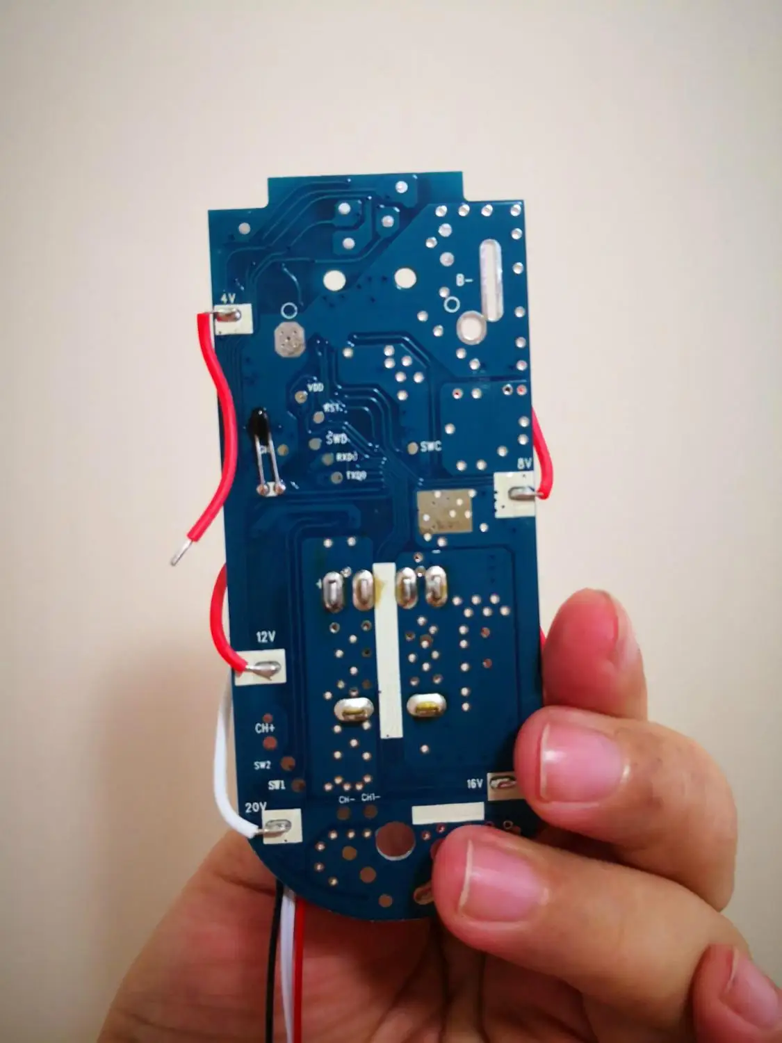 

Blue battery protection board PCB Board for Dyson V8 without charge socket and switches