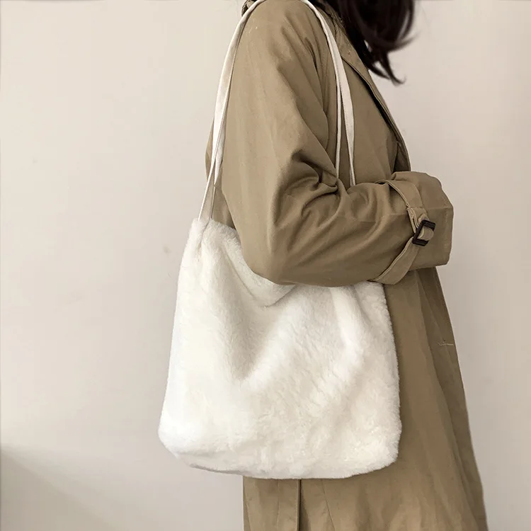

New Arrivals for Autumn Winter Women Solid Color Messenger Bag Plush Handbags Faur Fur Shopping Totes Girls Cute Shoulder Bag