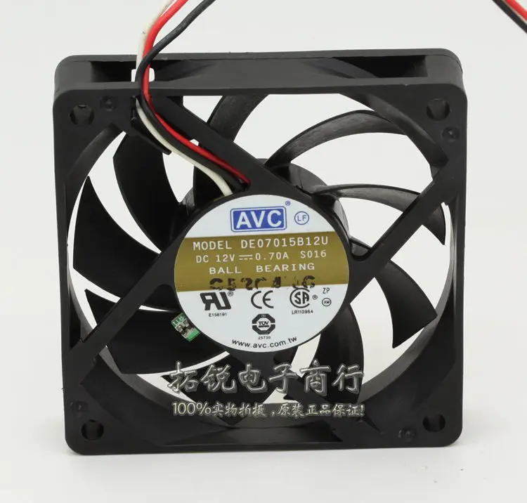 Большой объем воздуха AVC DE07015B12U 7cm 7015 12V 0.7A PWM контроль скорости процессора