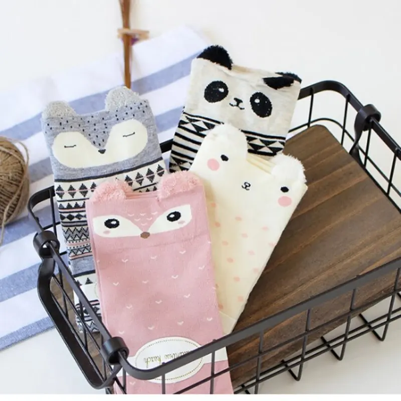 Новинка; сезон осень-зима; женские хлопковые носки с героями мультфильмов; милые теплые забавные носки для девочек; 2 пары