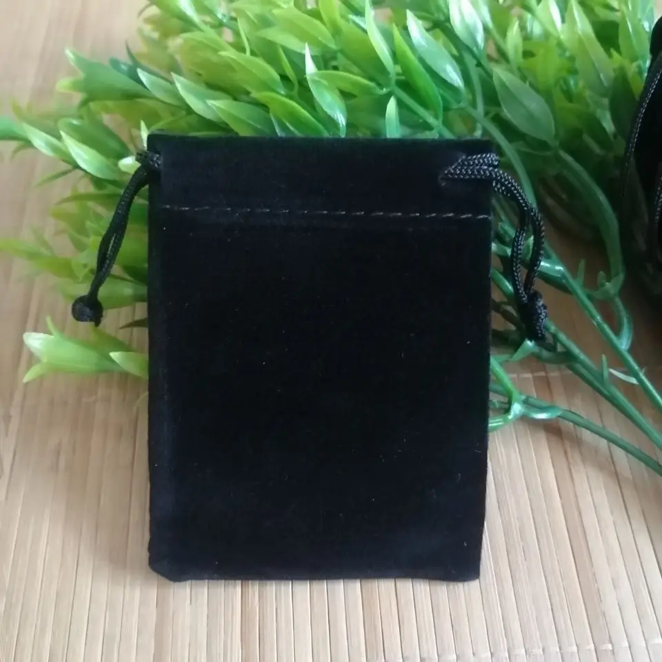 Buy Quality Black Velvet Pouches In New Delhi - Foto 11