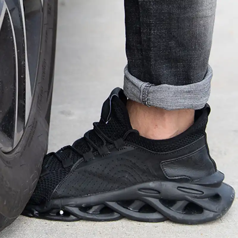 lightweight non slip shoes