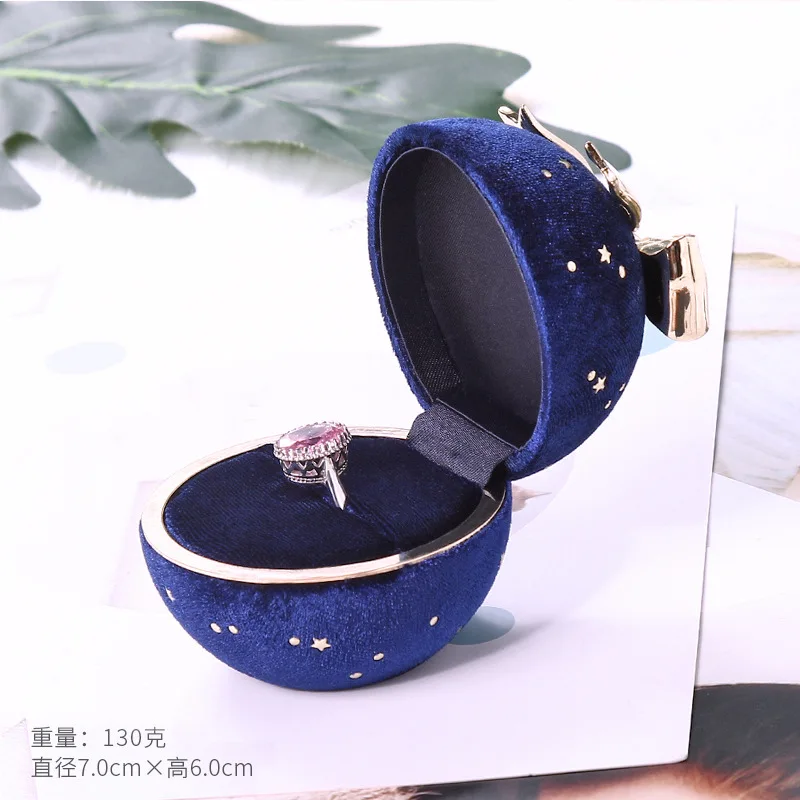 Шкатулка для ювелирных изделий в синий бархат круглый для кольца кулон и ожерелье