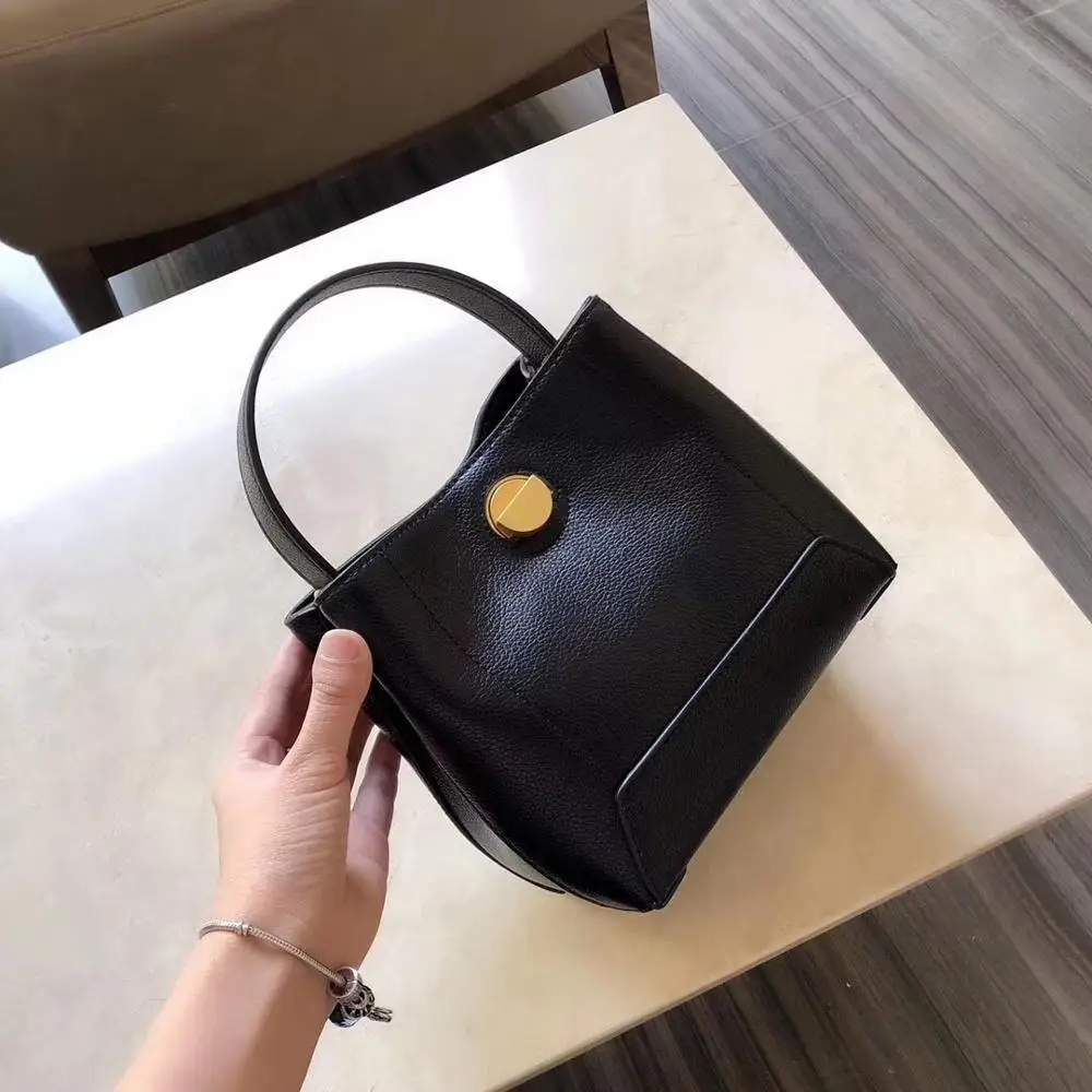 

OUMISI Women's Bag with handsome personality and various designs 2019 Ins Stylish Single Shoulder Bucket Bag MUS08U